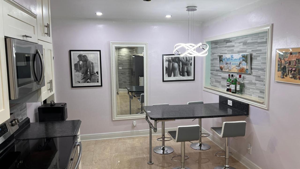 Billy'S Resort- Men Only - Solo Hombres Wilton Manors Exteriér fotografie